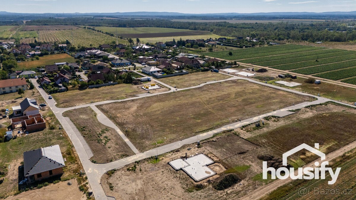 Prodej stavebního pozemku č. 8, 864 m² - Božice