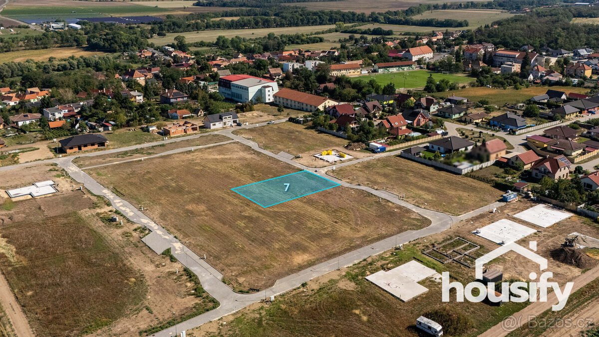 Prodej stavebního pozemku č. 7, 864 m² - Božice
