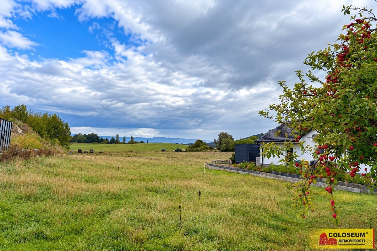 Kunštát, pozemek pro výstavbu RD, 935 m², sítě, příjezdová c