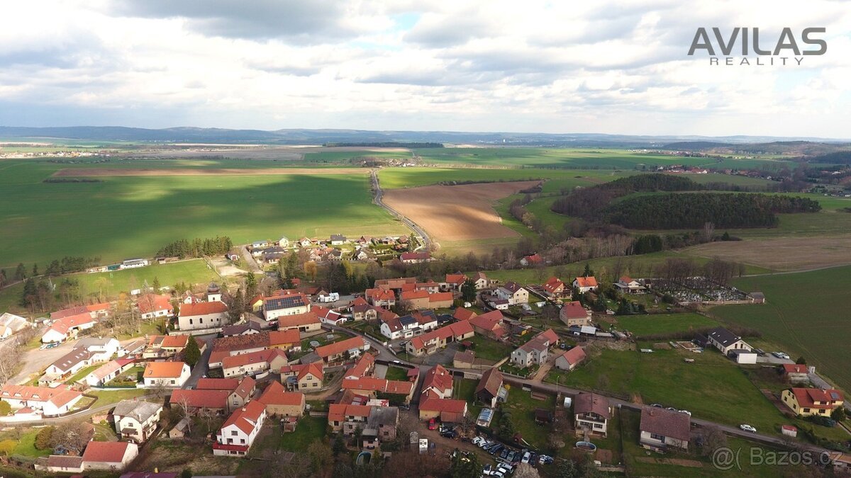 Prodej stavebního pozemku 1.793 m2 v obci Višňová, okres Pří