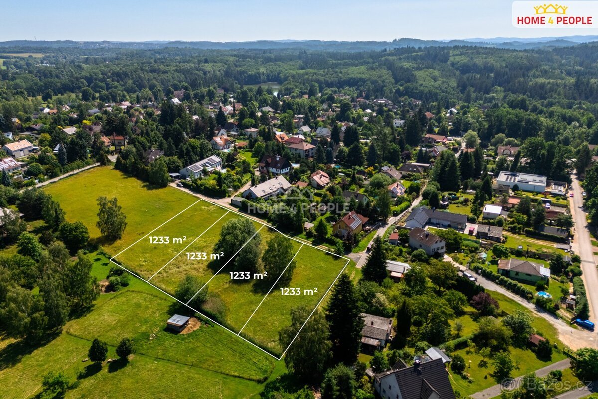 Prodej stavebního pozemku 2466 m2, Kamenice u Prahy