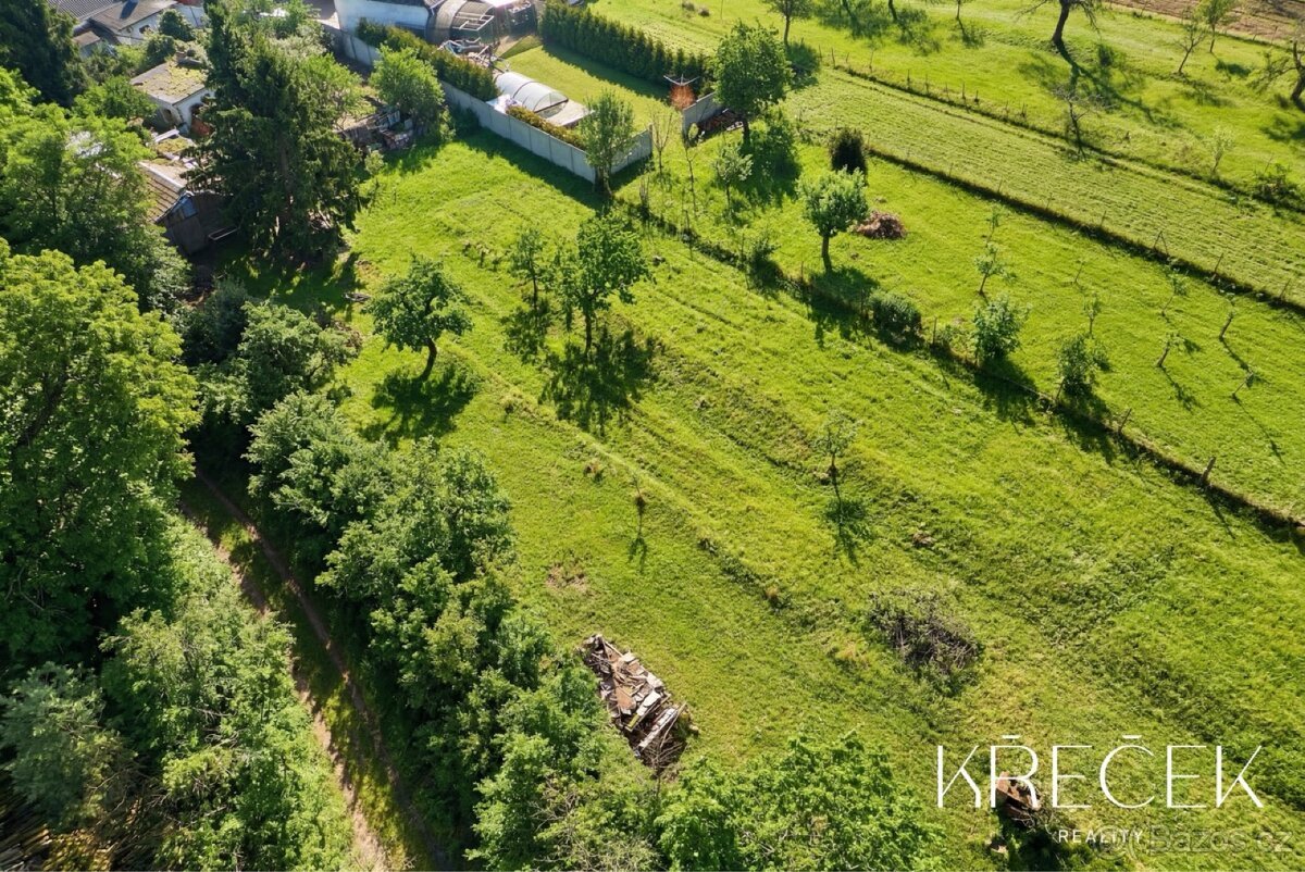 Prodej pozemku k výstavbě RD v Litovanech