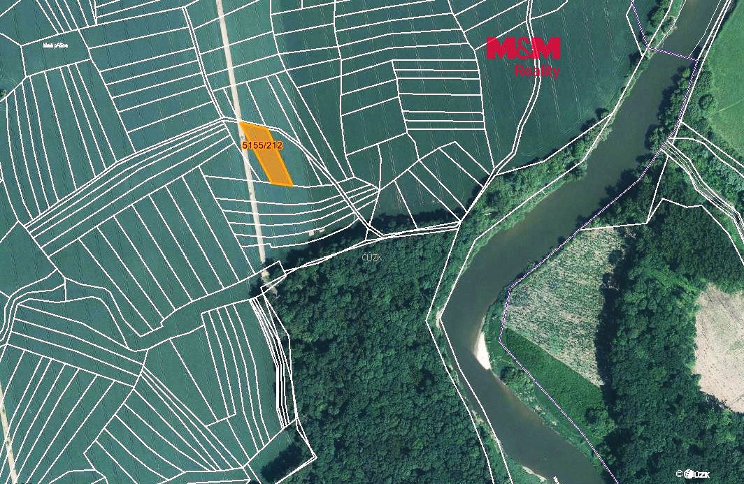 Prodej pole, 1497 m², Vracov