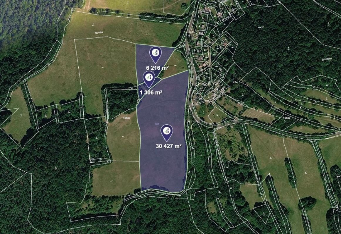 Prodej podílu 1/5 pole 7 590 m², Ústí nad Labem