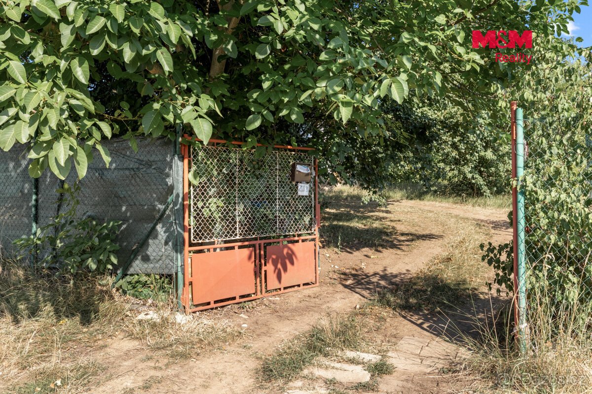 Prodej pozemku k bydlení, 833 m², Libčice nad Vltavou