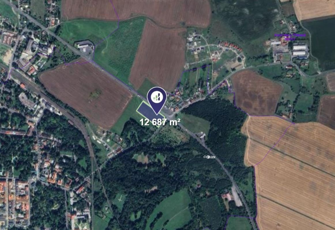 Prodej podílu 2/7 pole 3 625 m², Františkovy Lázně
