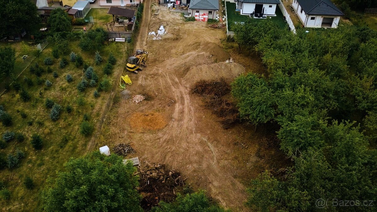 Prodej stavebního pozemku 1 360 m² – Újezd u Uničova