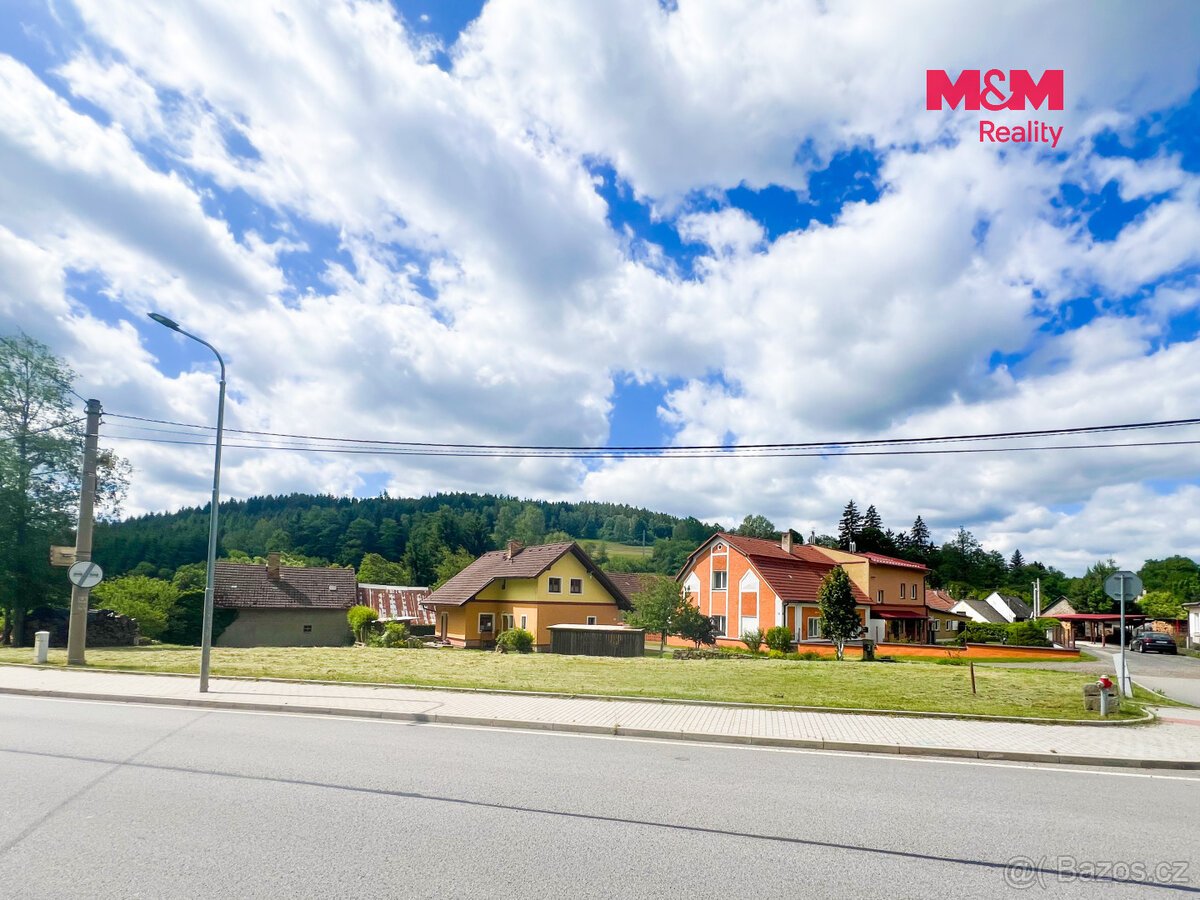Prodej pozemku k bydlení, 1315 m², Kolinec