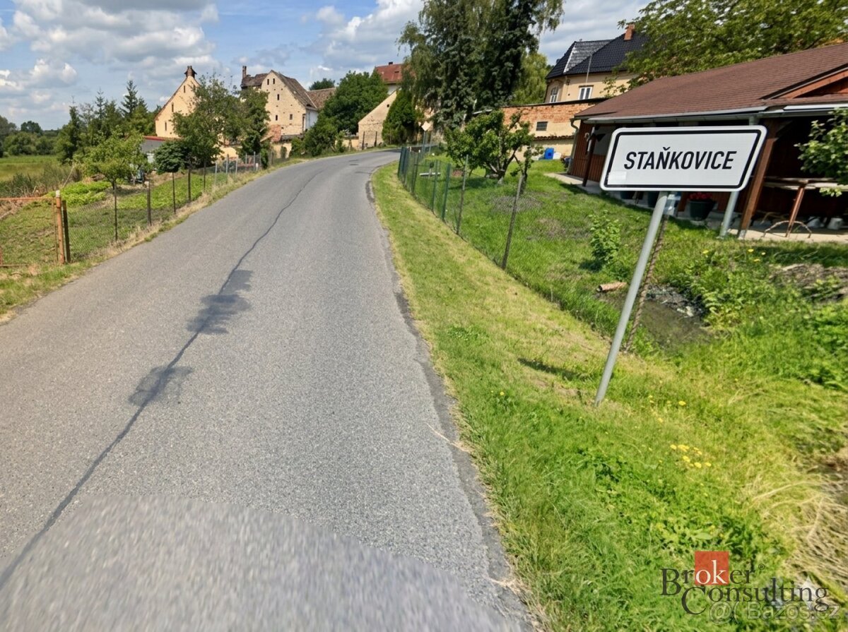 Prodej, pozemky/bydlení, 4536 m2, Staňkovice, Louny [ID 8166