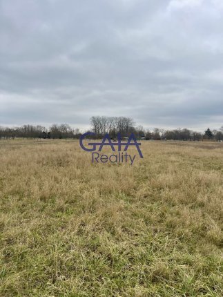 Veselí nad Moravou - Pozemek u Baťova kanálu - 3405m2