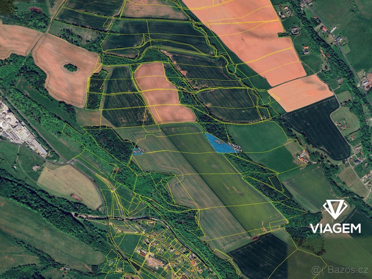 Les 12 271 m², Podíl 25 % o výměře 3 068 m²