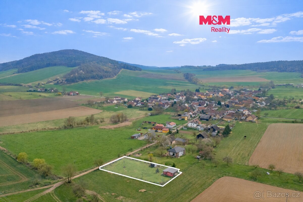 Prodej pozemku k bydlení, 1784 m², Švihov
