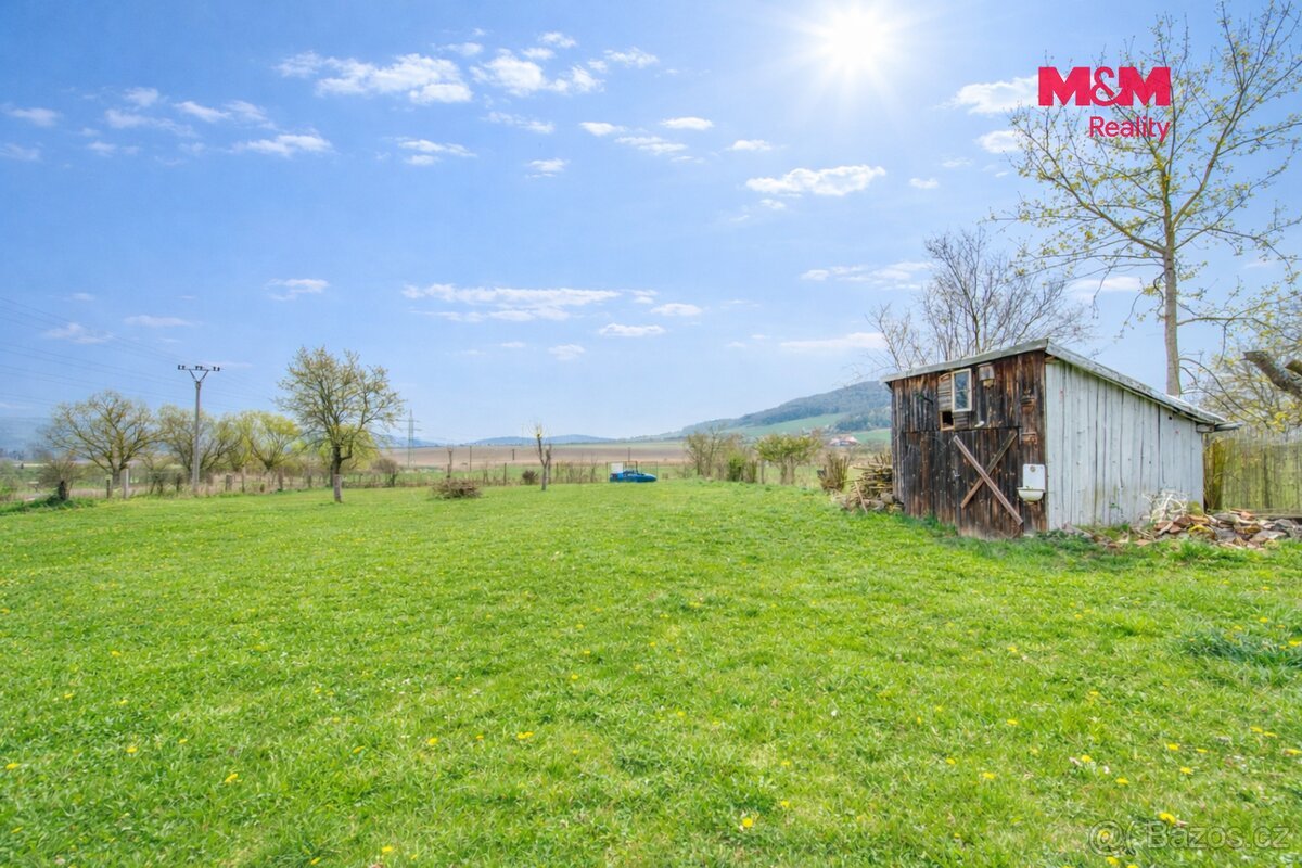 Prodej pozemku k bydlení, 1784 m², Švihov