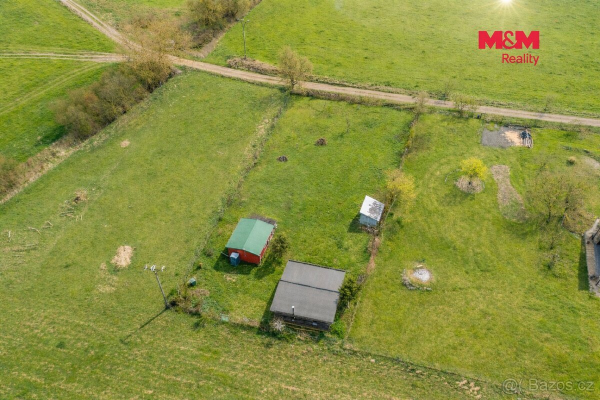 Prodej pozemku k bydlení, 1784 m², Švihov