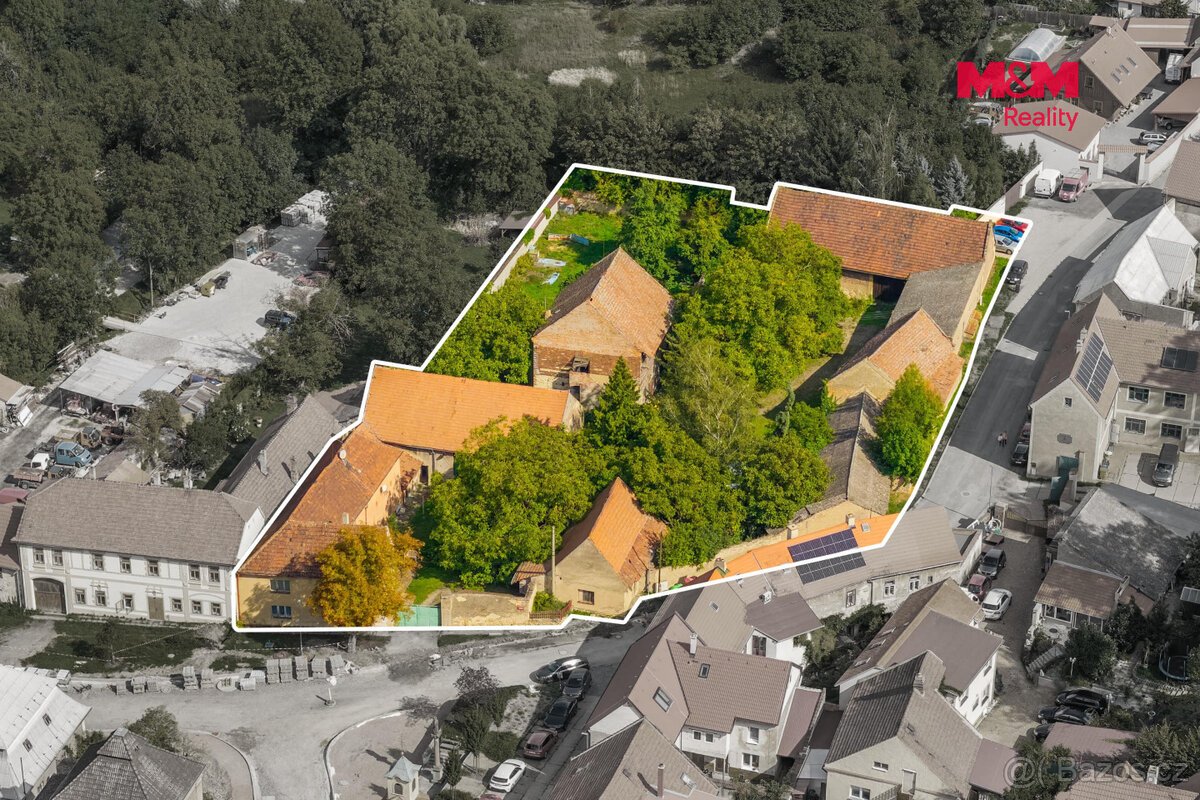 Prodej pozemku pro developerskou aktivitu, 4516 m²,Buštěhrad