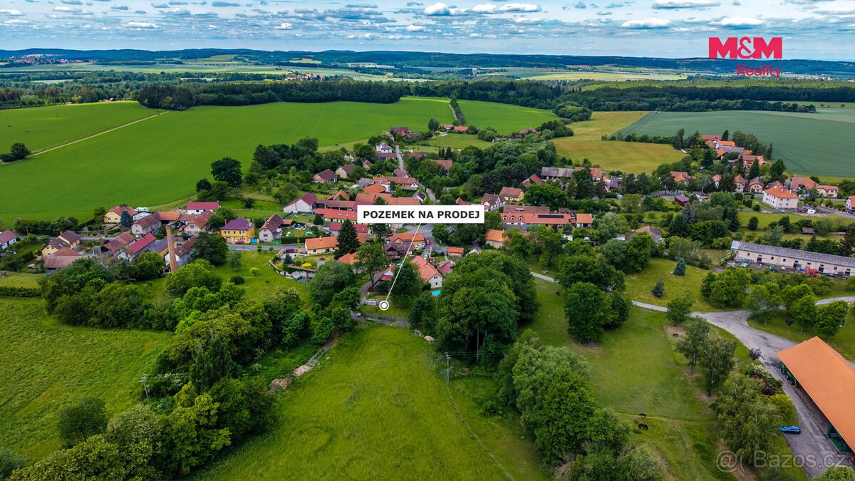 Prodej pozemku k bydlení, 1022 m², Nesměň u Zásmuk