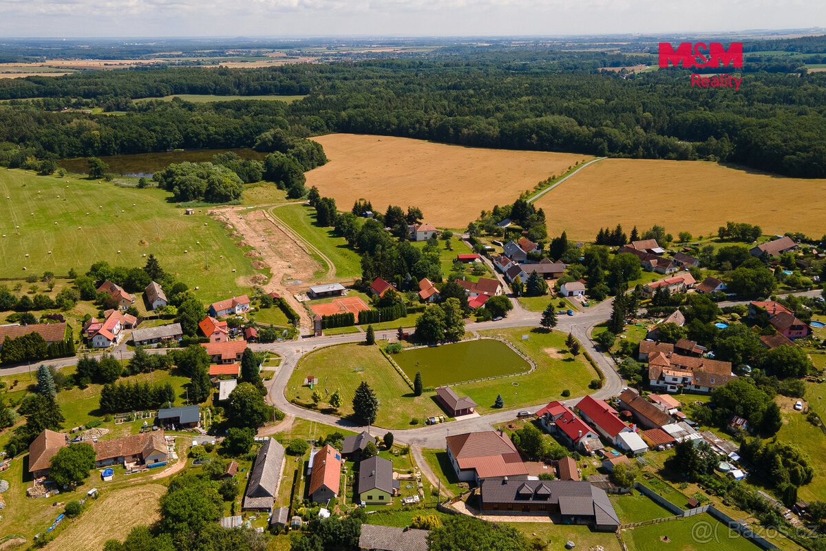 Prodej pozemku k bydlení, Urbanice