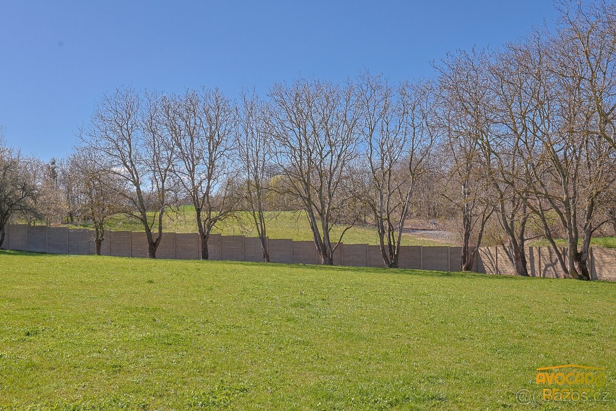 Komerční stavební pozemek 2 900 m² – připraveno