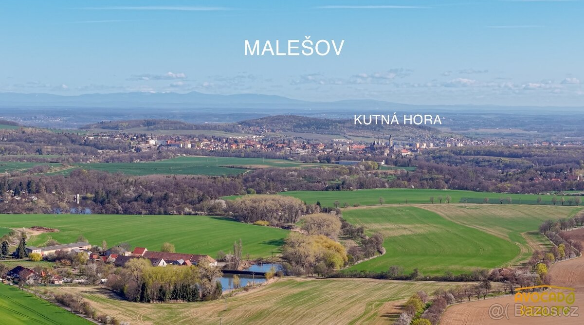 Komerční stavební pozemek 2 900 m² – připraveno