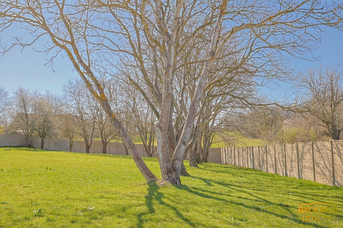Komerční stavební pozemek 2 900 m² – připraveno