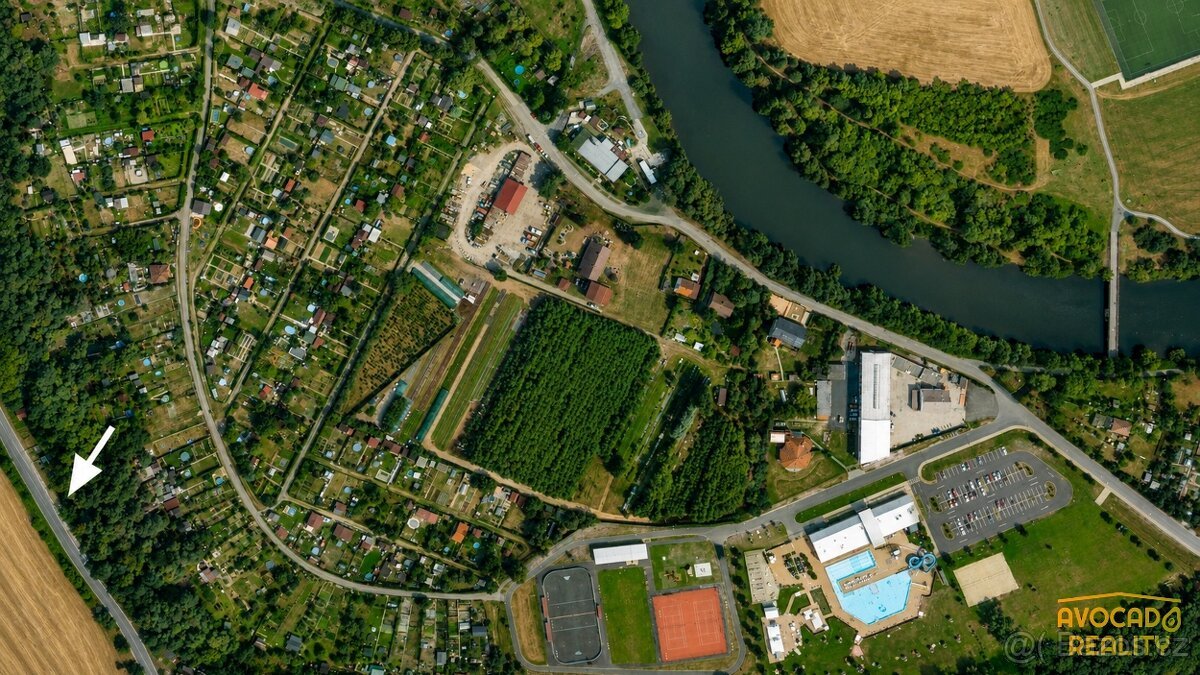 Prodej pozemku 2 099 m², Žatec – Bílý vrch