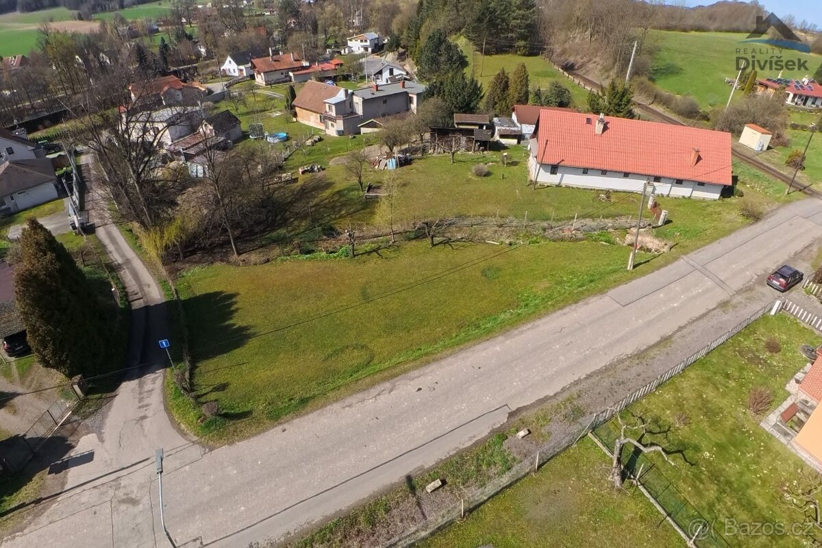 SLEVA - Prodej stavebního pozemku v Záměli