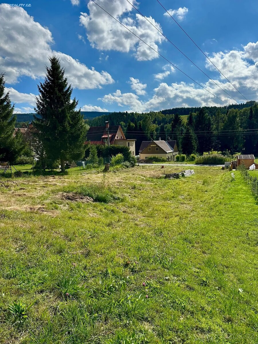 Prodej stavebního pozemku 992 m² K Dubu, Tanvald