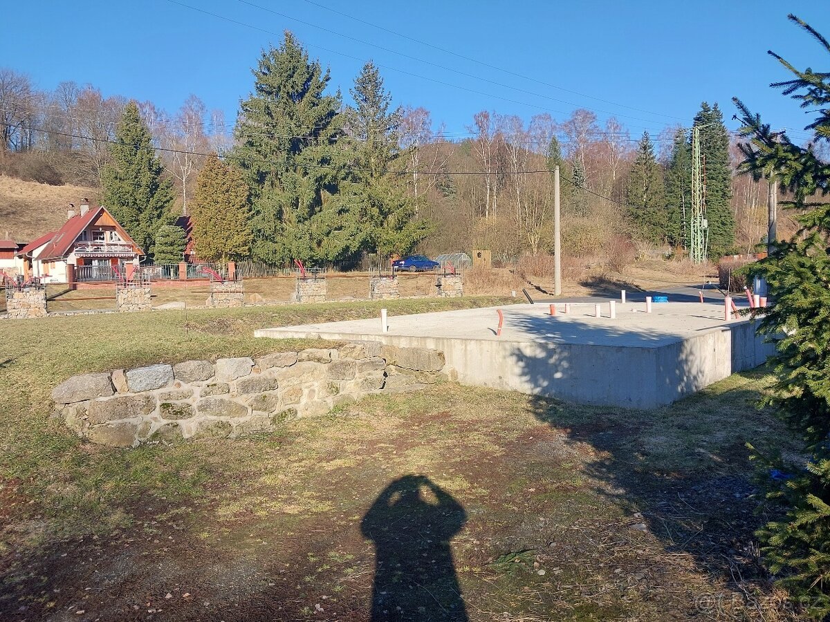 Prodej pozemku spodní Pozorka u Nejdku