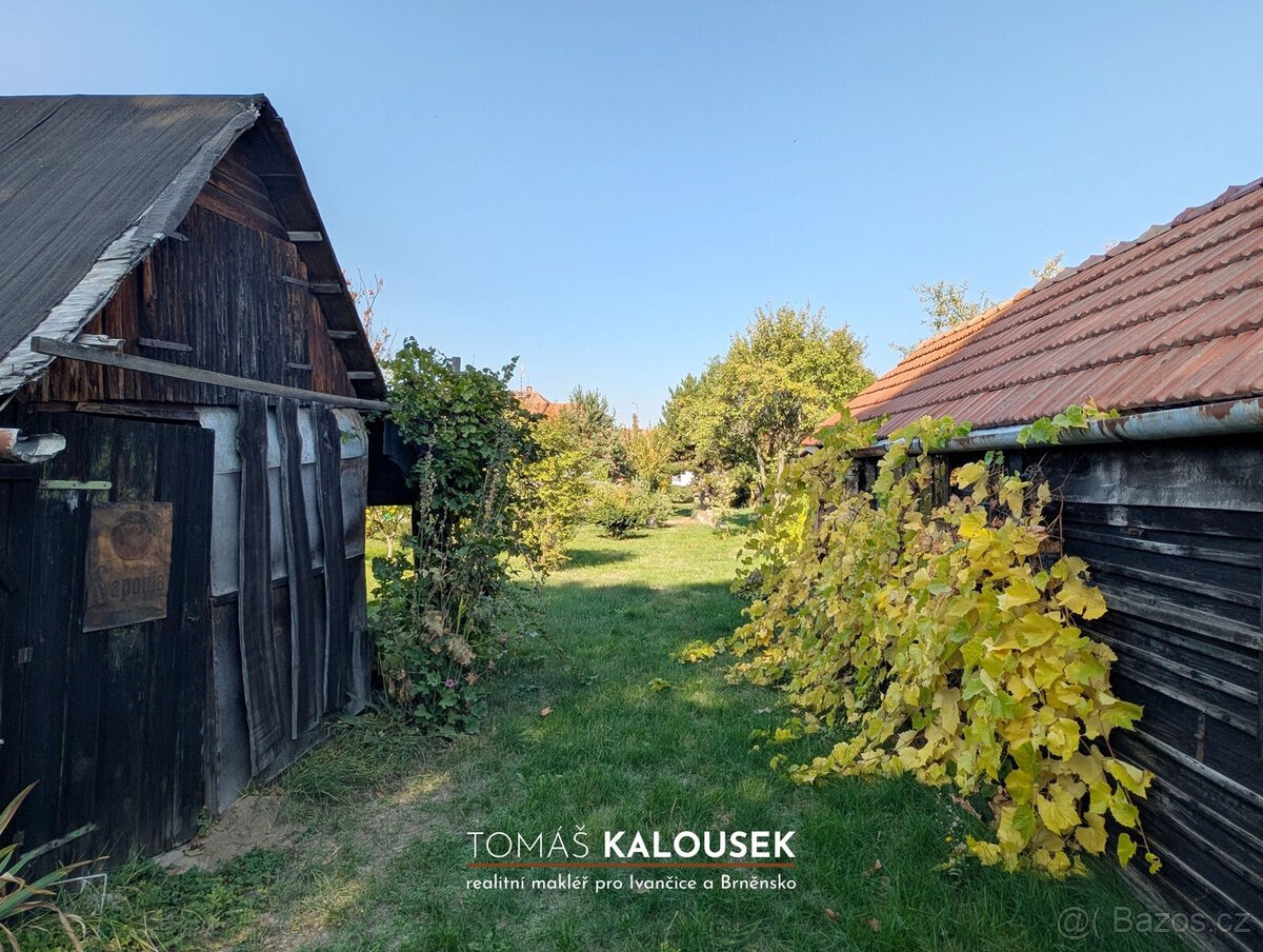 Stavební pozemek 606 m² v Mohelně: Ideální místo pro stavbu 