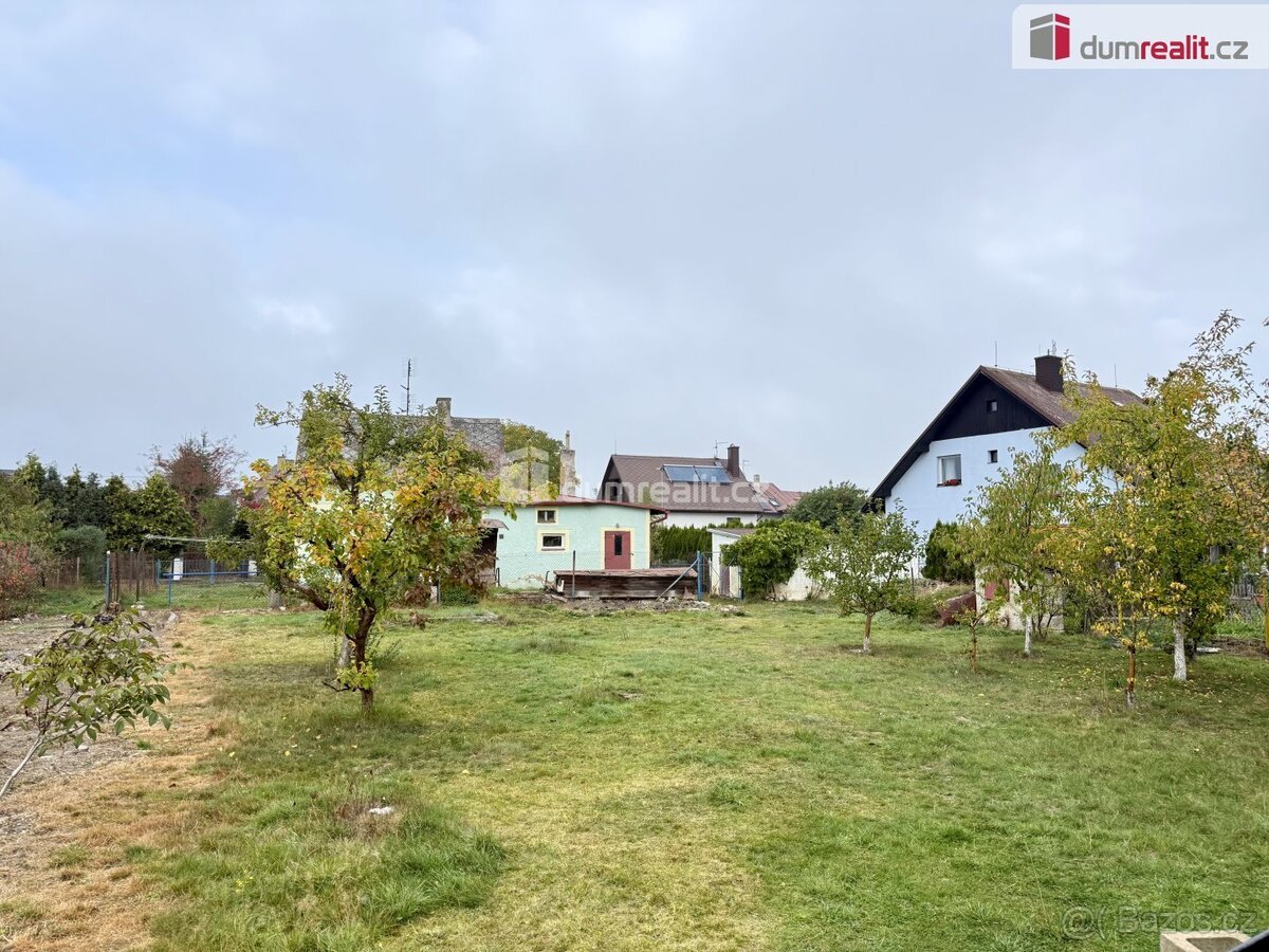 Stavební pozemek pro výstavbu RD, 1003 m2, Vodní ul., Drmoul