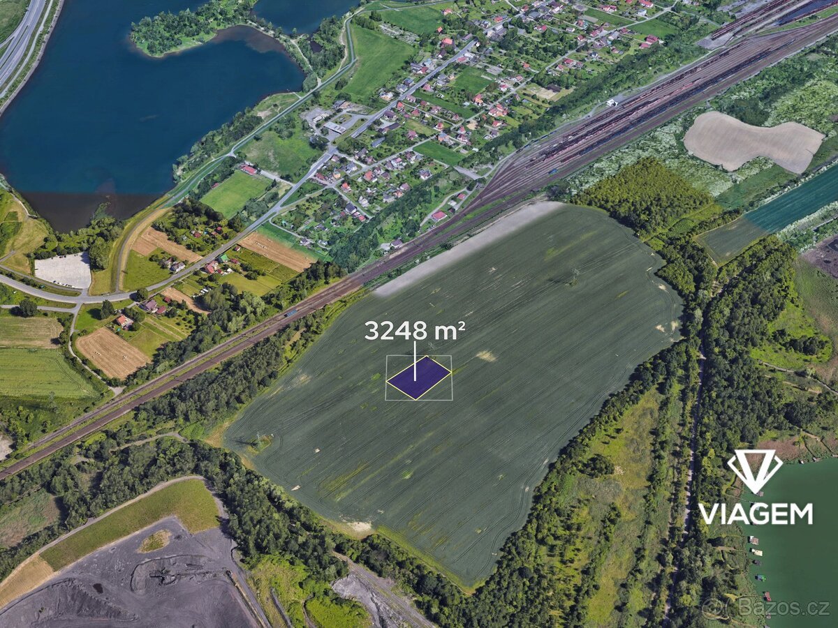 Pole 3 248 m², Podíl 25 % o výměře 812 m²