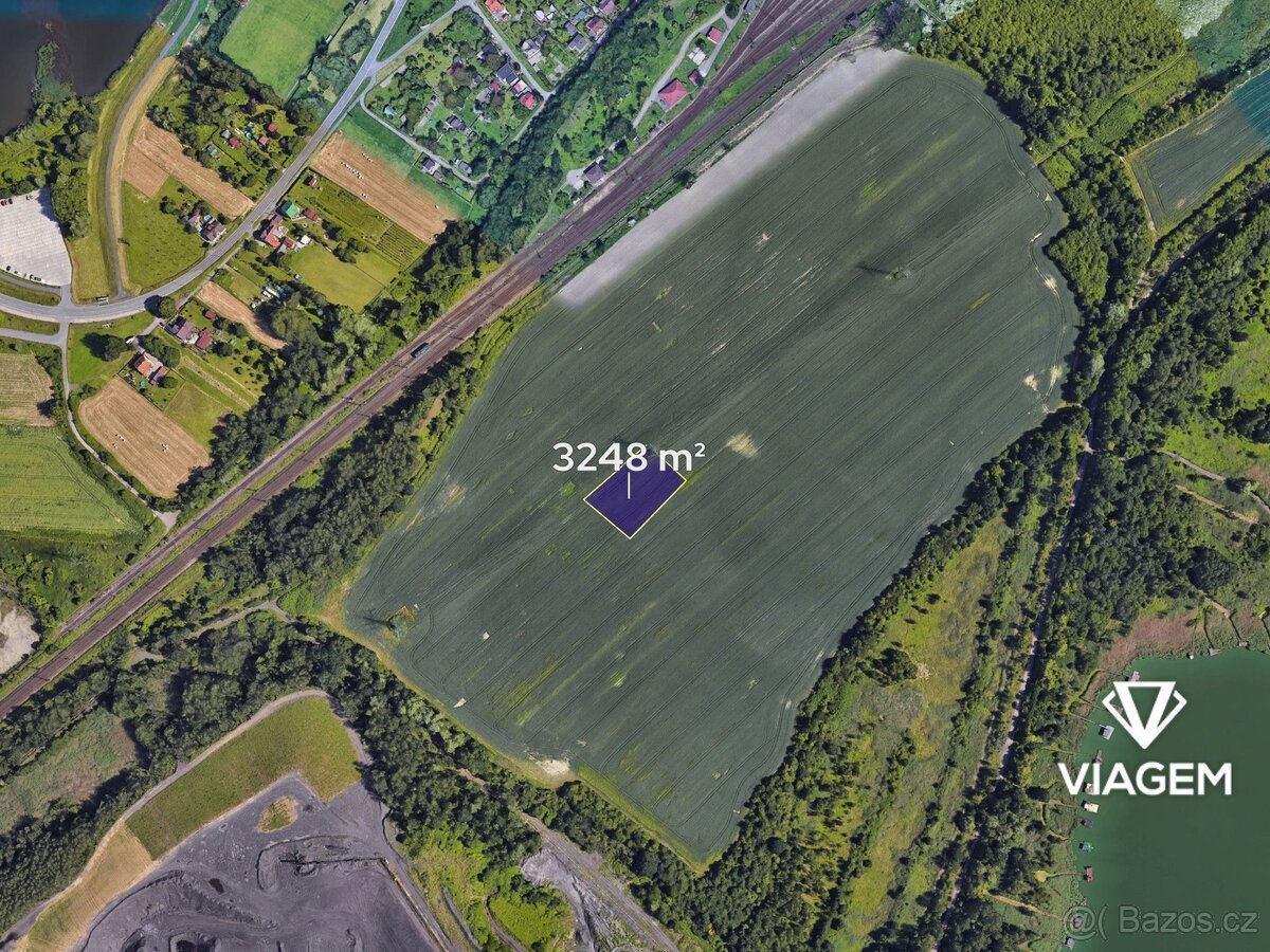 Pole 3 248 m², Podíl 25 % o výměře 812 m²