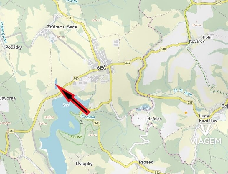 Pole 11 645 m²