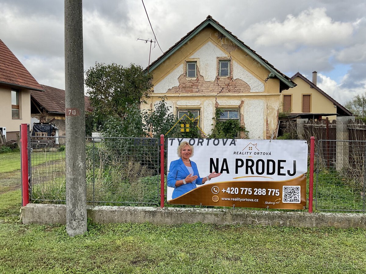 Dům s velkou stodolou a oploceným pozemkem 782 m² – Ohnišťan