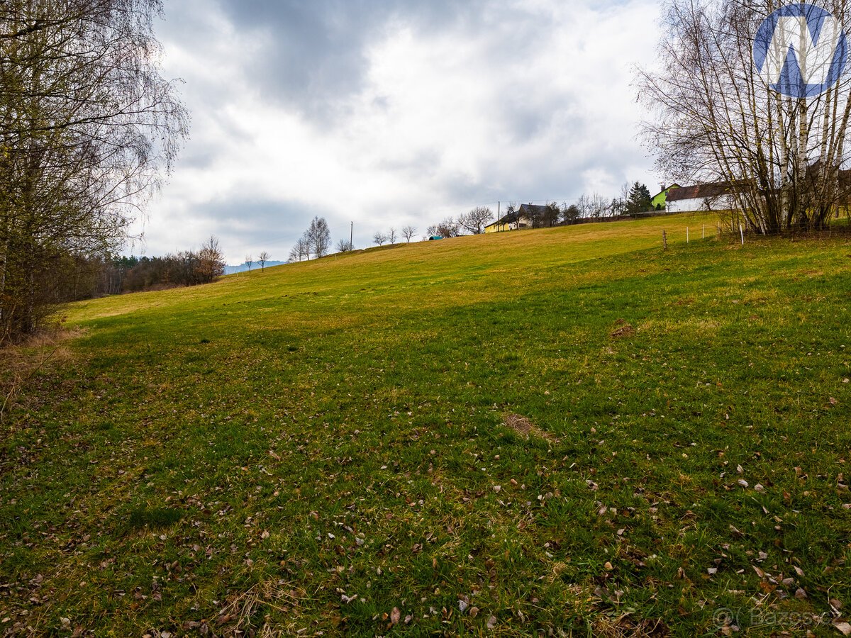 Prodej stavebního pozemku, Bošice - Hradčany
