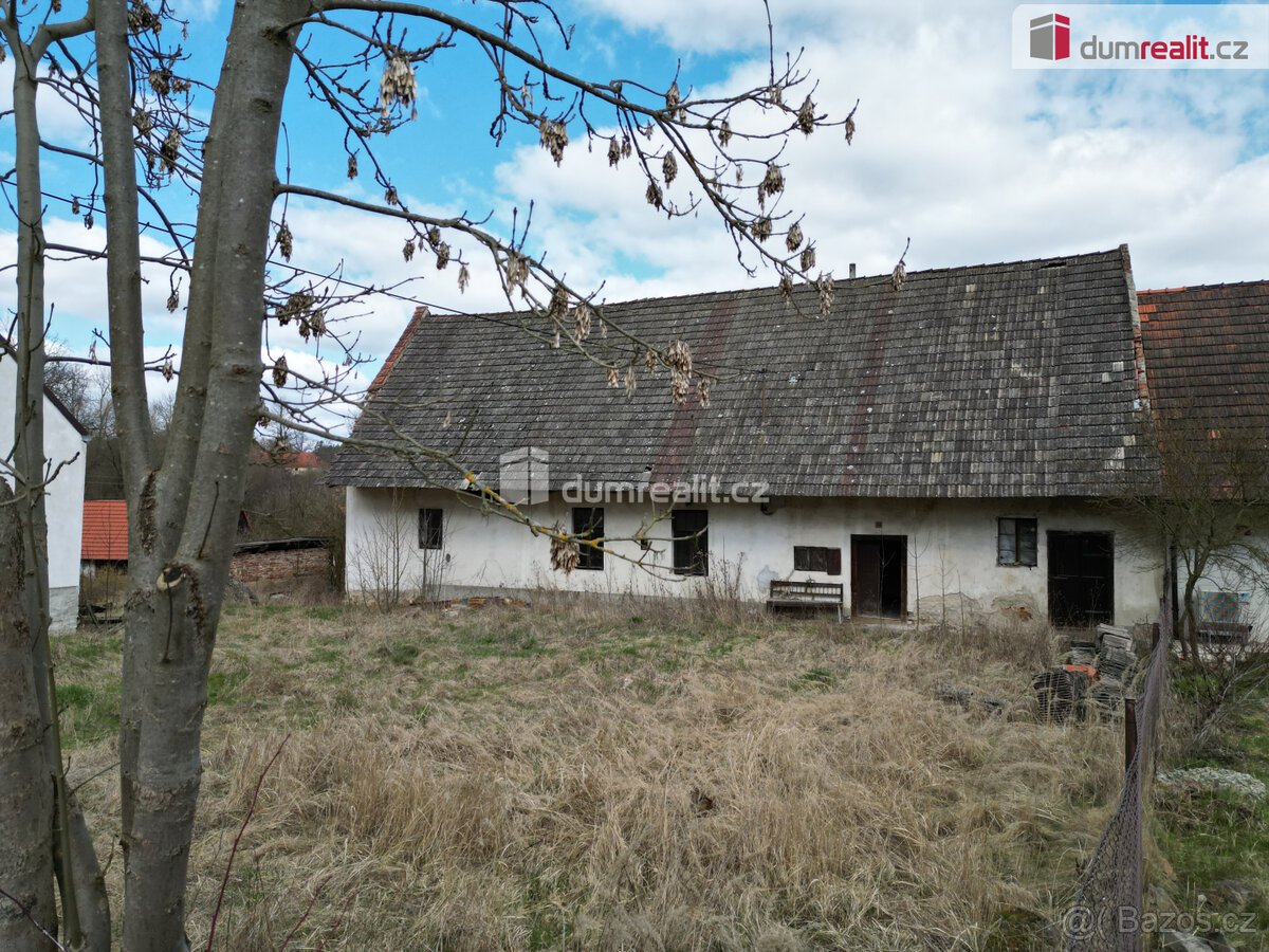 Prodej, dům, pozemek, Srlín, Bernartice