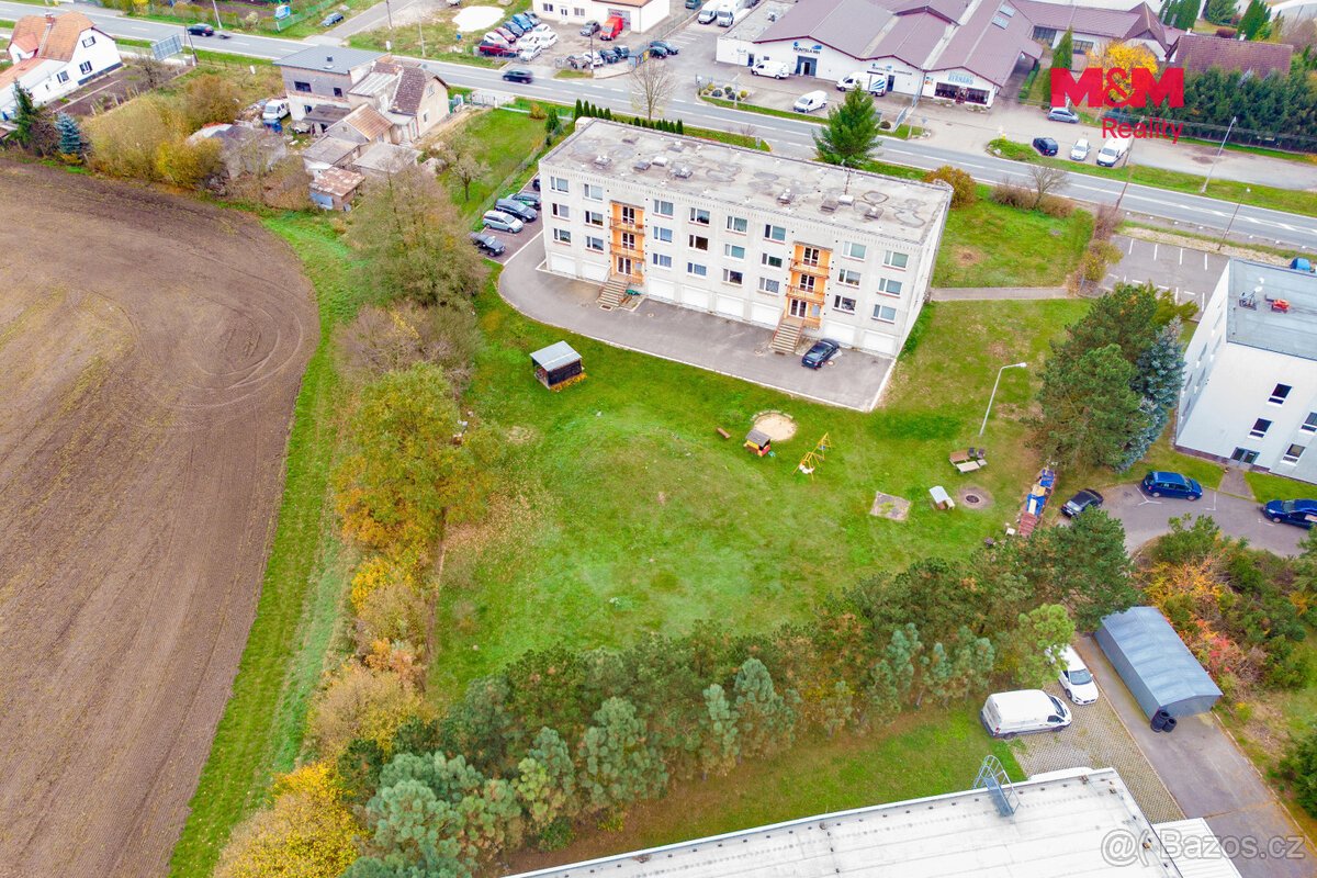 Prodej provozní plochy, 715 m², Hradec Králové