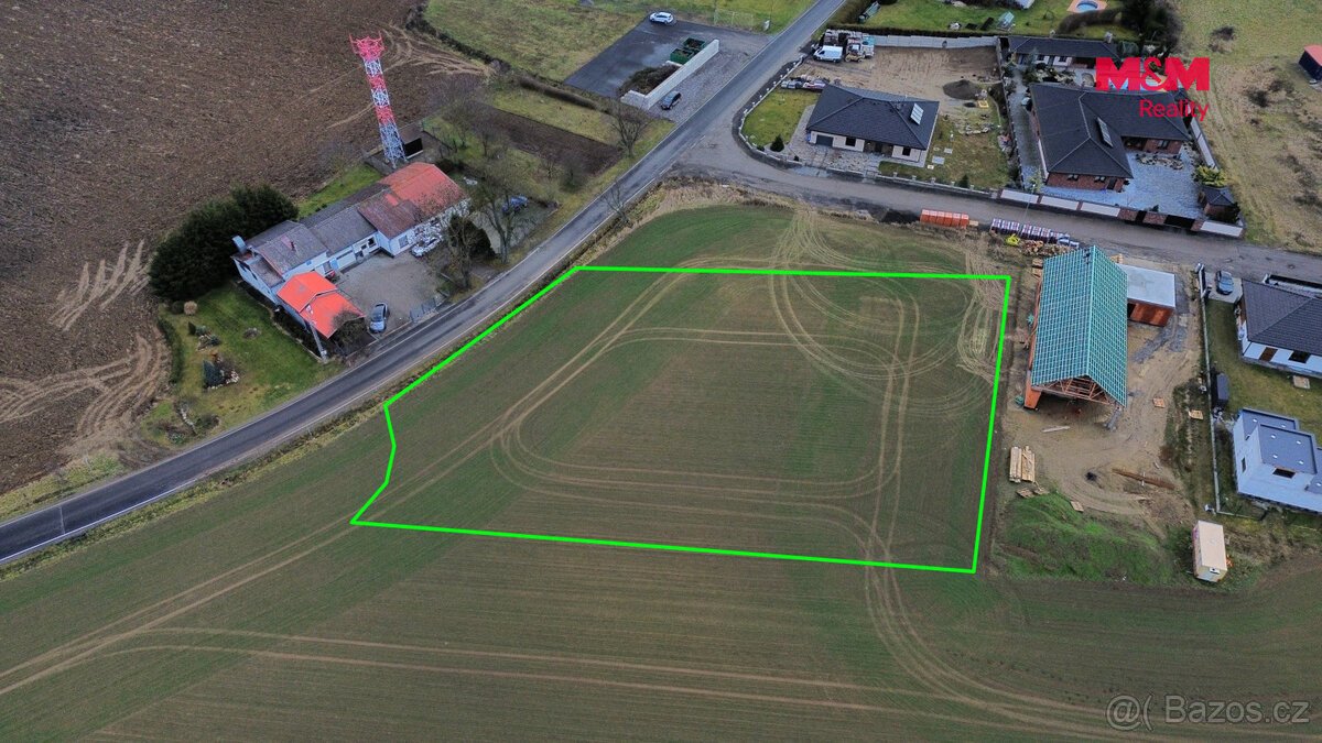 Prodej pozemku k bydlení, 3083 m², Ústrašín