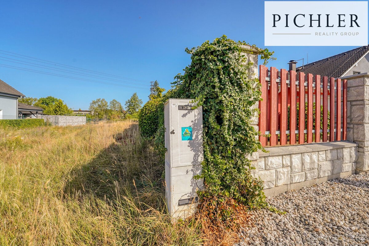 Stavební pozemek 1088m2 Vejprnice u Plzně