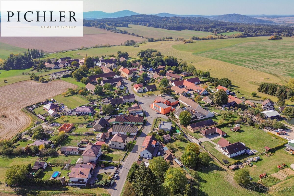 Prodej stavebního pozemku, 775 m², Kbel