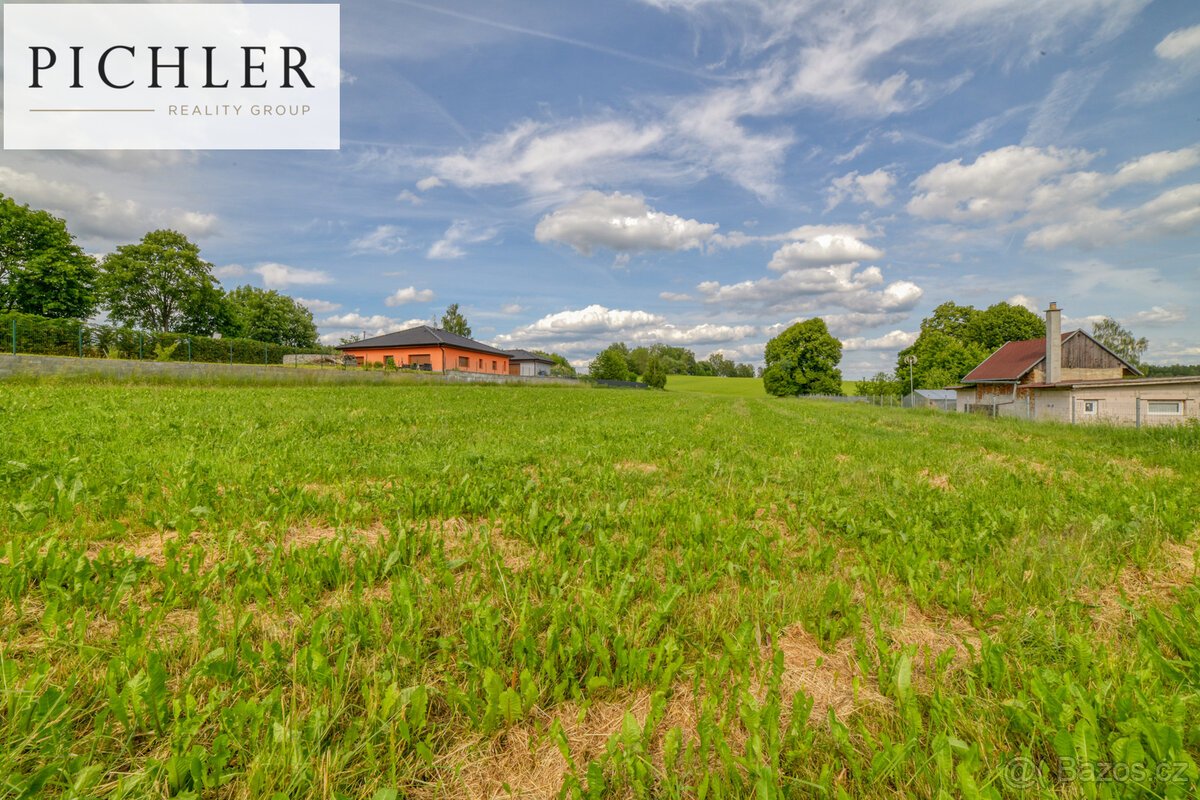 Prodej stavebního pozemku, 4625 m², Plesné