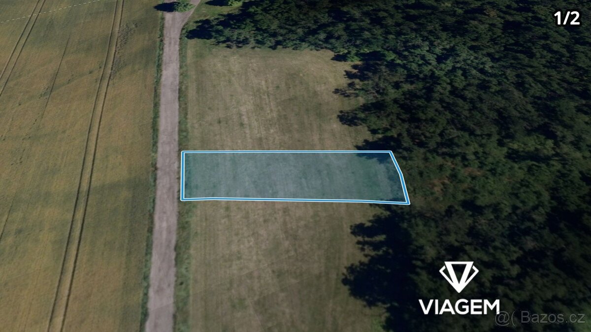 Pole 4 668 m²