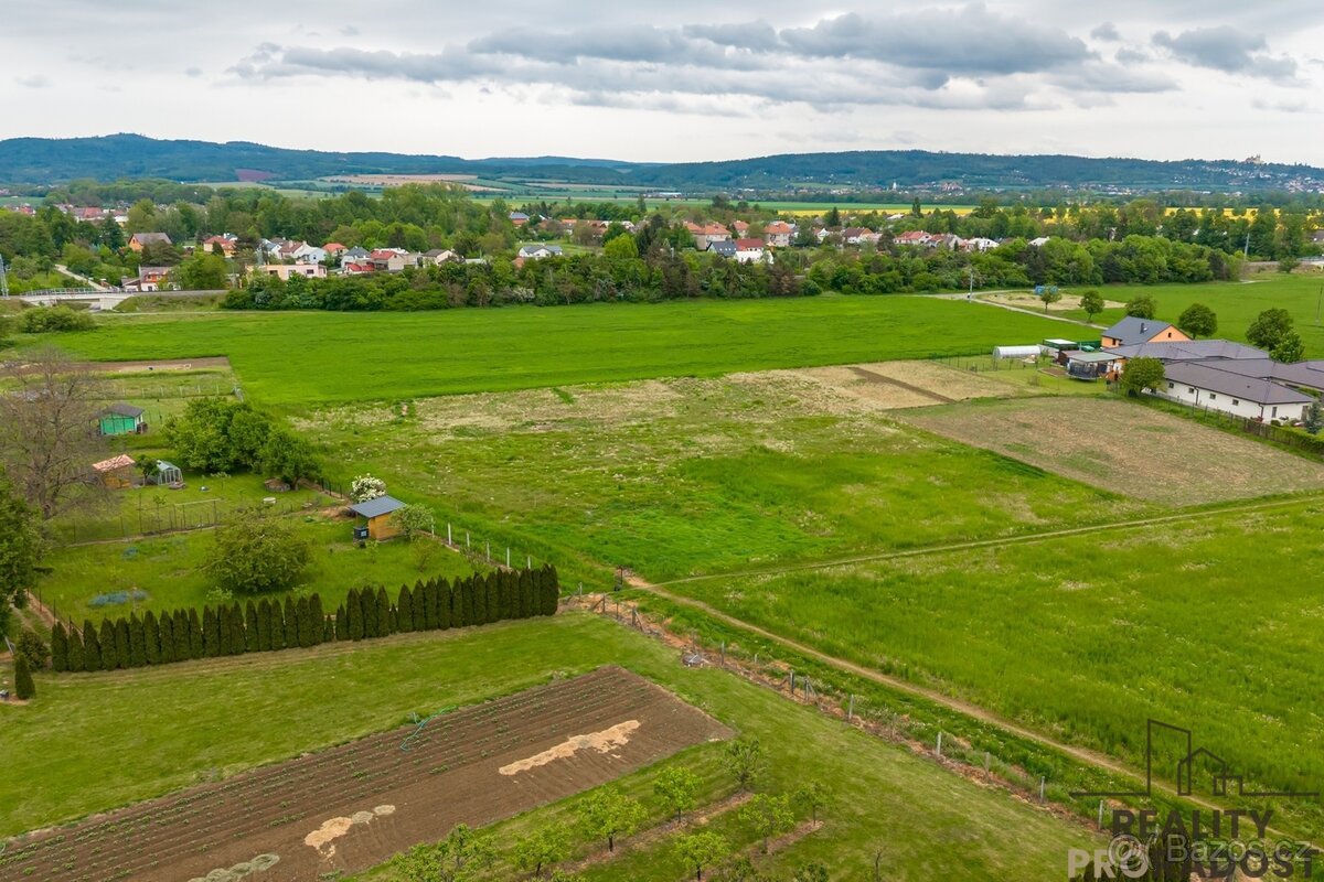 Prodej investičního stavebního pozemku 629 m², Bohuňovice, o