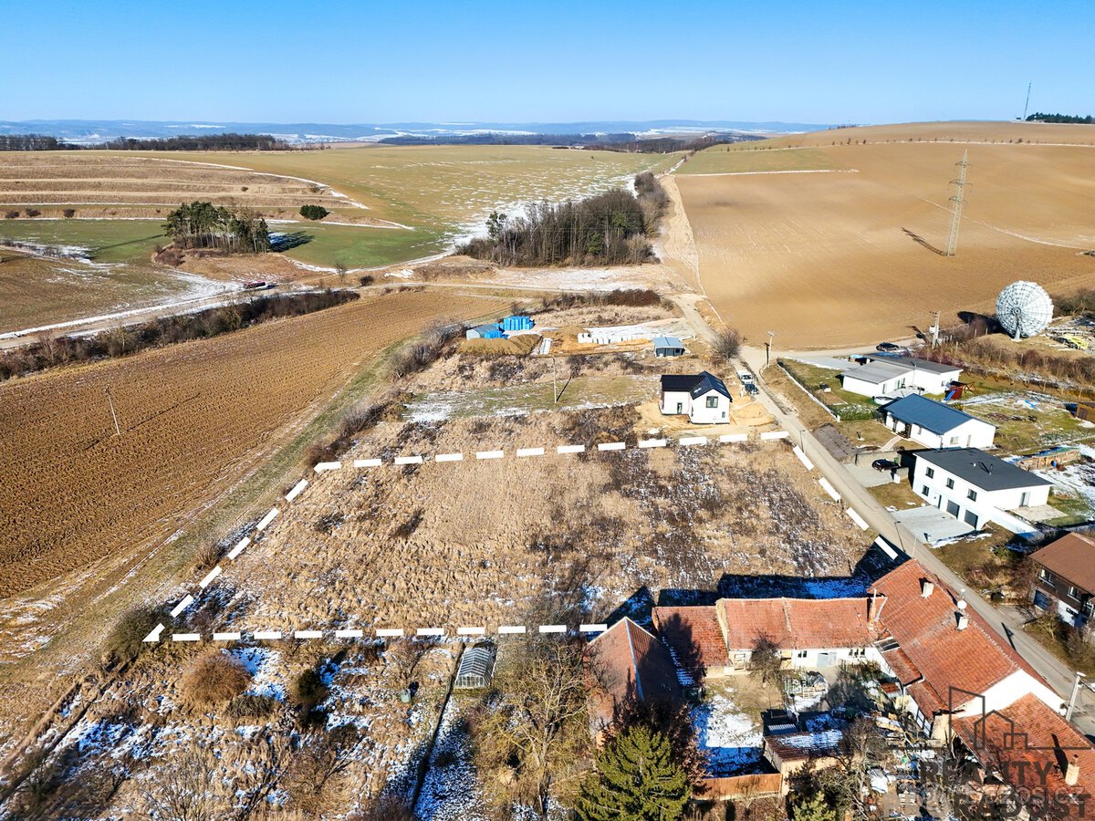 Prodej pozemku 4986, Bohdalice-Pavlovice, okres Vyškov