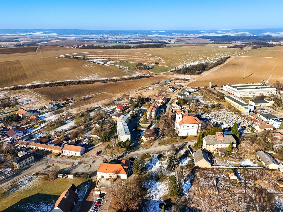 Prodej pozemku 4986, Bohdalice-Pavlovice, okres Vyškov