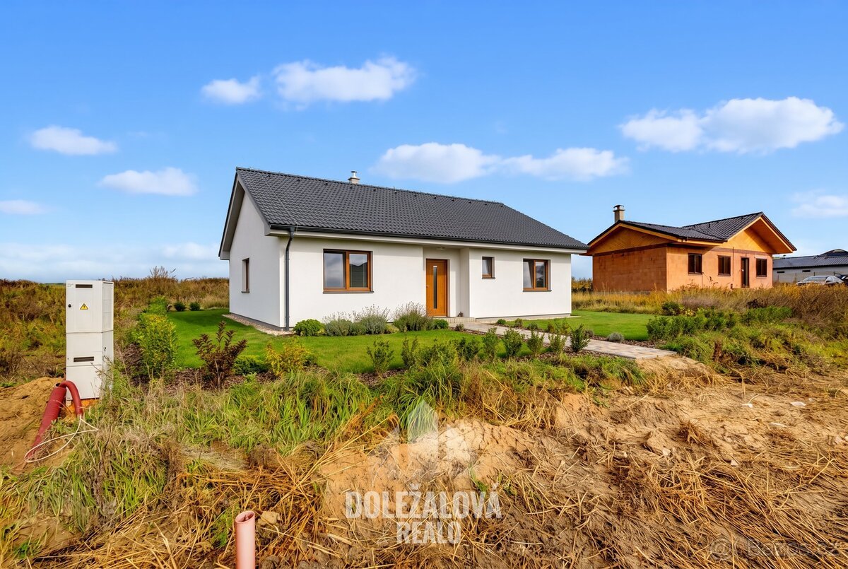 Prodej pozemky pro bydlení, 748 m² - Bukovno, ev.č. 00913
