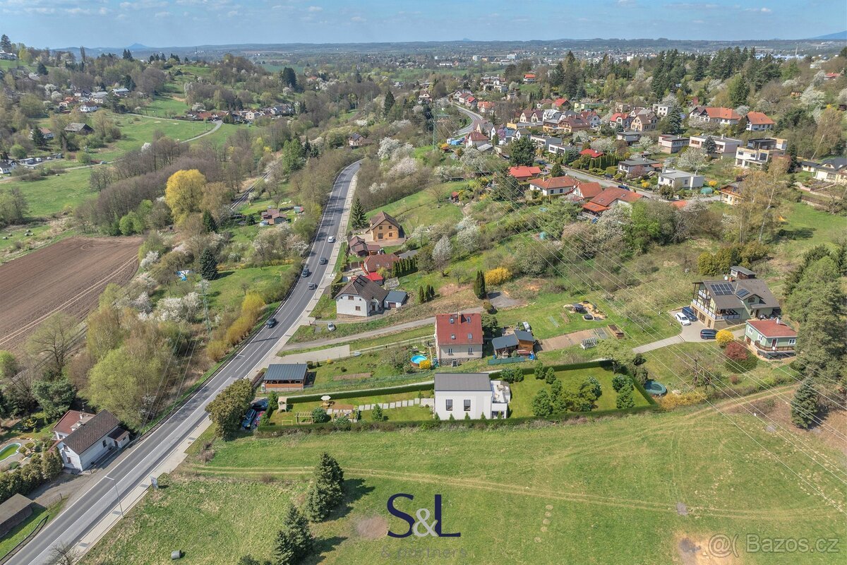 Prodej pozemku pro bydlení, 1 000 m² - Pelešany u Turnova