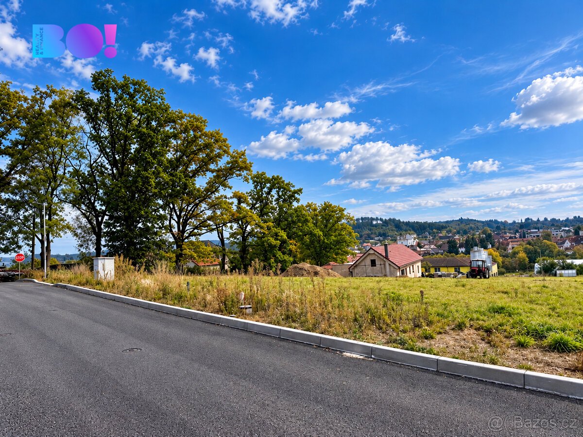 Prodej stavebního pozemku 1290 m², Batelov