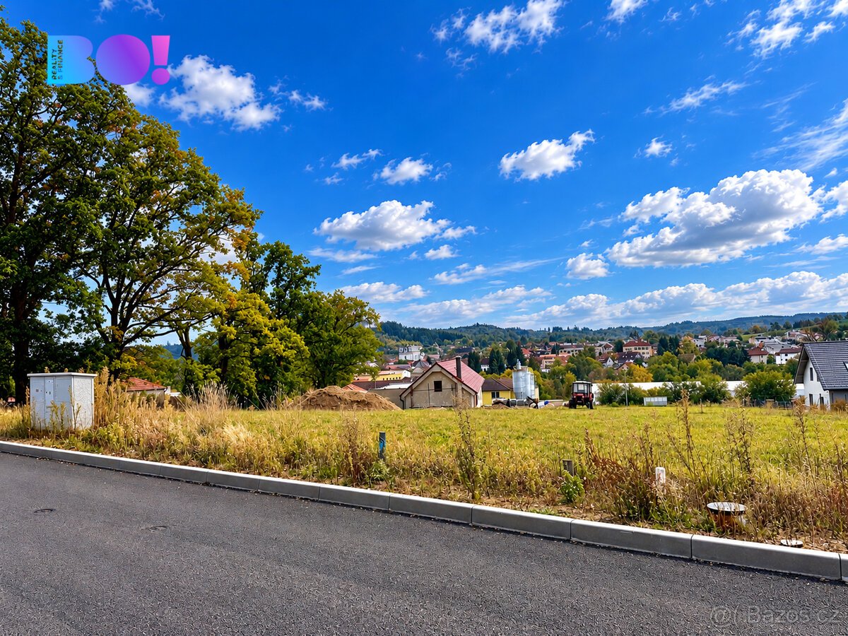 Prodej stavebního pozemku 1290 m², Batelov