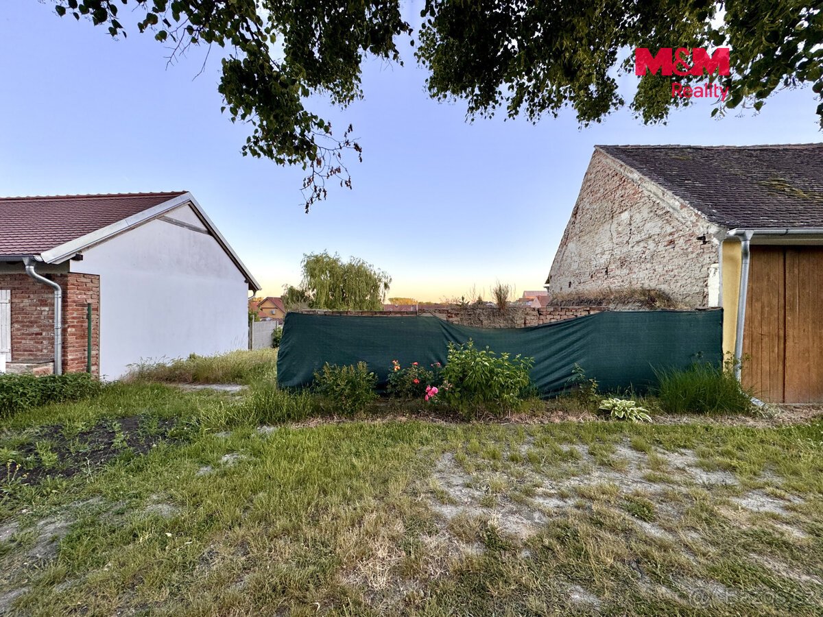 Prodej pozemku k bydlení, 815 m², Drnholec